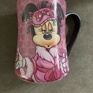 Disney Pink Mug Minnie Mouse mornings aren’t pretty